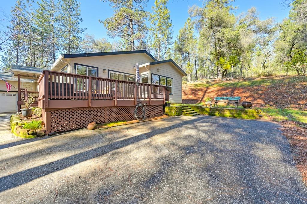 Mountain Lion Lane, Grass Valley, California image 4