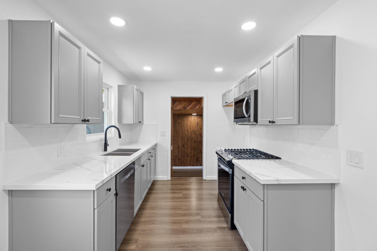 Detail Gallery Image 29 of 60 For 2916 Oleander Ave, Merced,  CA 95340 - 2 Beds | 1 Baths