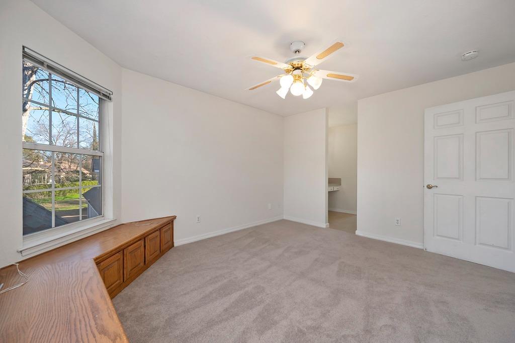 Detail Gallery Image 40 of 92 For 3710 Sutter Hill Ln, Carmichael,  CA 95608 - 4 Beds | 3/1 Baths