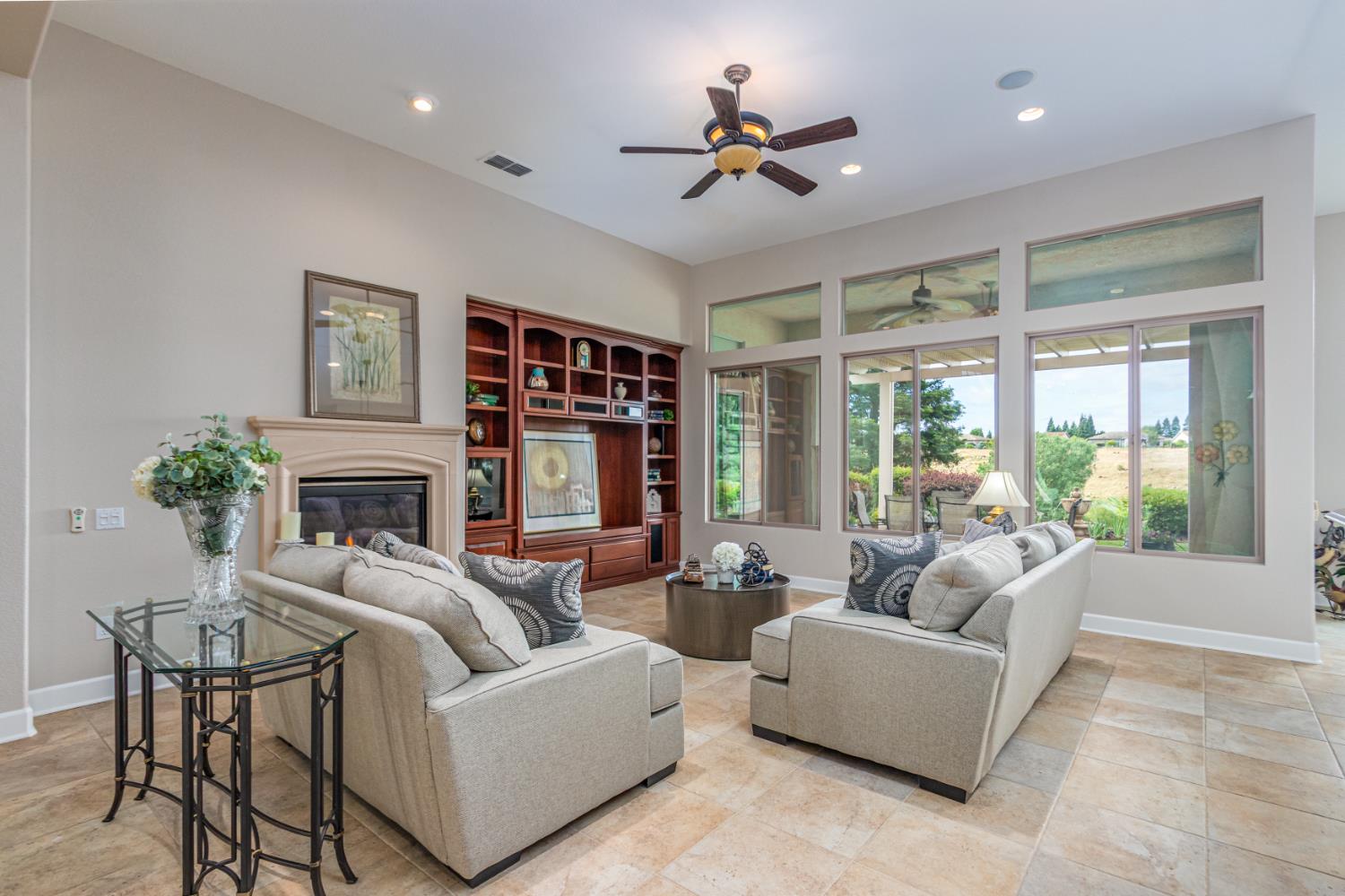 Detail Gallery Image 6 of 41 For 2291 Walden View Ln, Lincoln,  CA 95648 - 2 Beds | 2/1 Baths