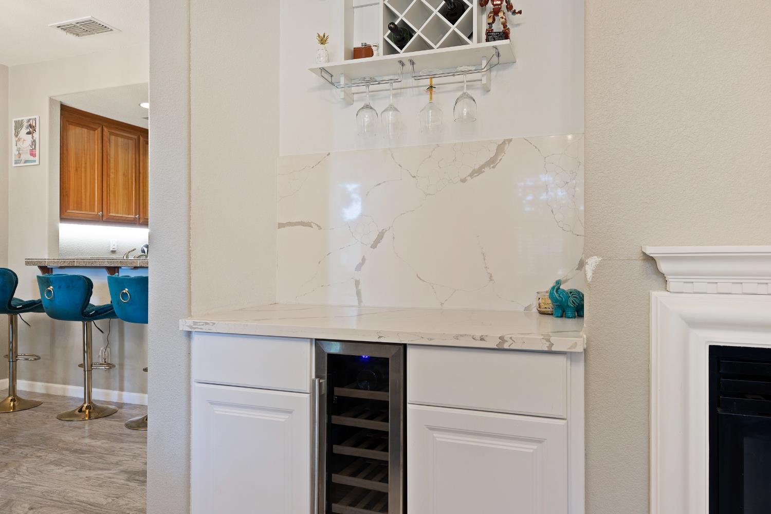 Detail Gallery Image 11 of 44 For 980 Silver Spur Cir #43,  Oakdale,  CA 95361 - 3 Beds | 2/1 Baths