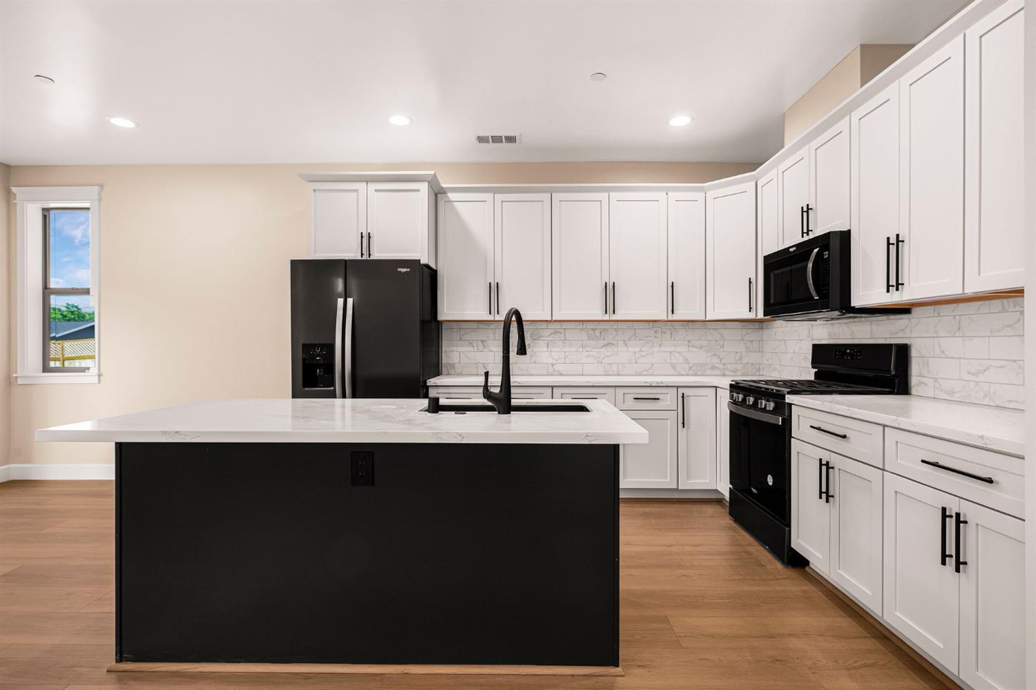 Conifer Drive, Paradise, California image 15