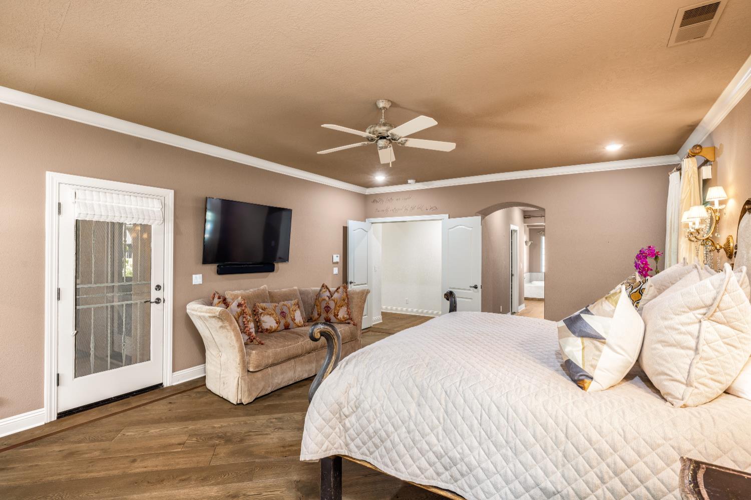 Detail Gallery Image 22 of 60 For 8706 N Oaks Dr, Oakdale,  CA 95361 - 4 Beds | 4/1 Baths