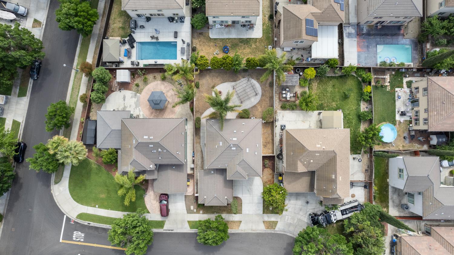 Detail Gallery Image 35 of 39 For 17636 Red Barley Ct, Lathrop,  CA 95330 - 3 Beds | 2/1 Baths