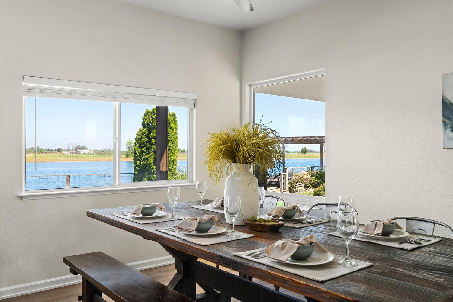 Detail Gallery Image 16 of 68 For 6065 County Road 22, Orland,  CA 95963 - 4 Beds | 3/1 Baths