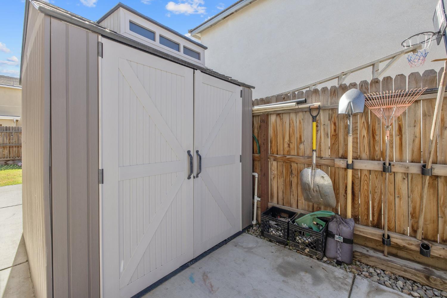Detail Gallery Image 38 of 45 For 1066 Jade Way, Lemoore,  CA 93245 - 3 Beds | 2 Baths