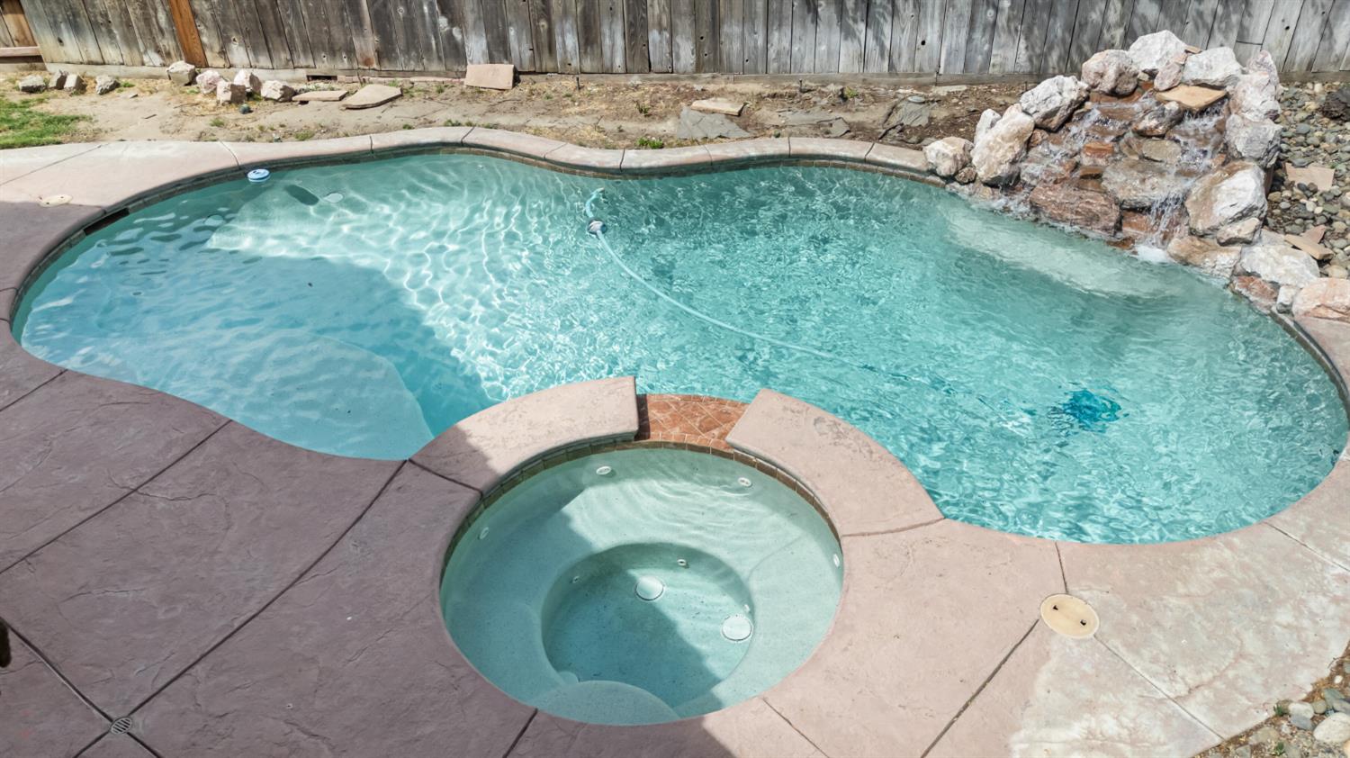 Detail Gallery Image 62 of 69 For 839 Cobblestone, Ripon,  CA 95366 - 4 Beds | 3 Baths
