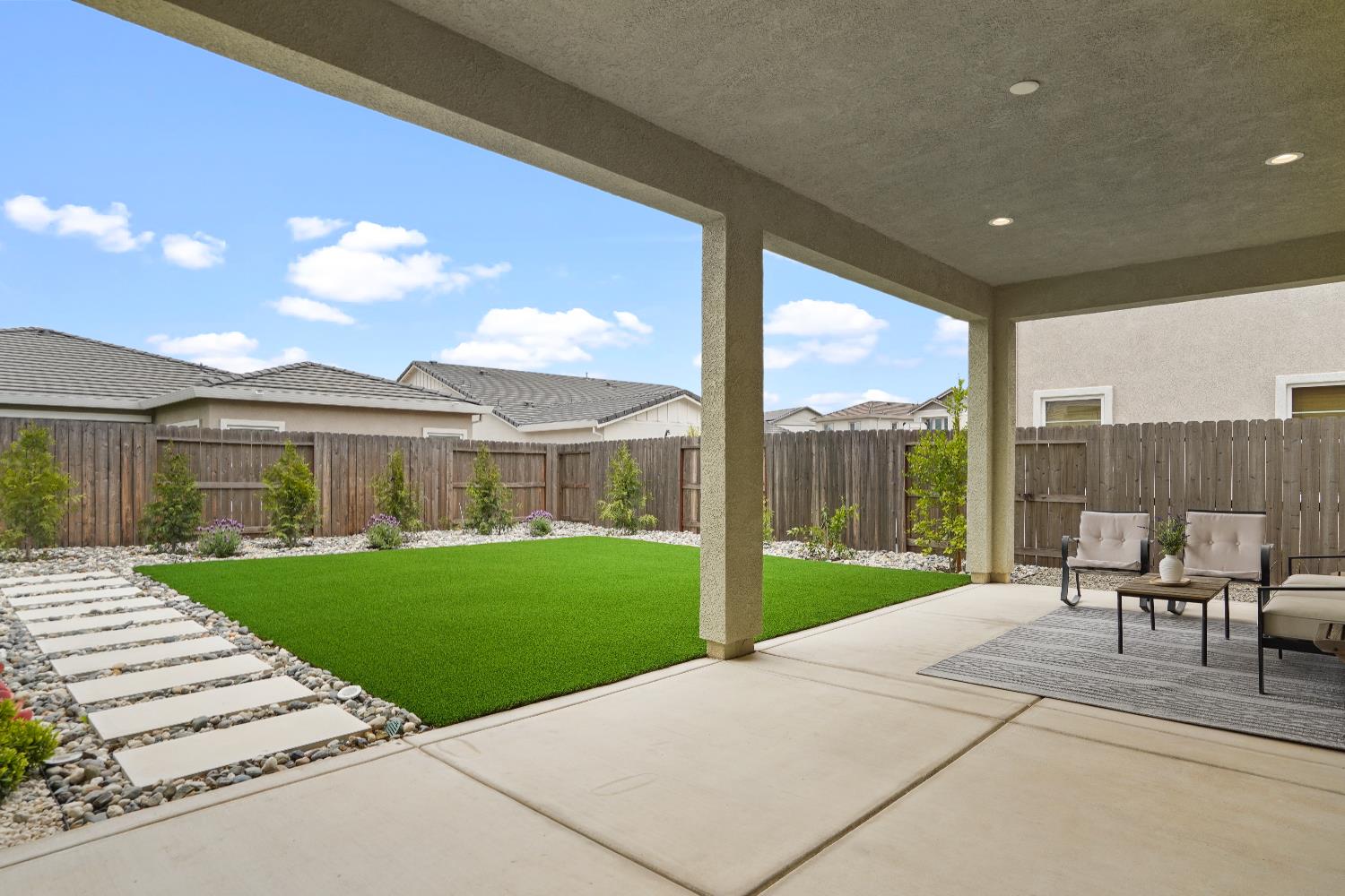 Detail Gallery Image 64 of 71 For 12840 Pier View Way, Rancho Cordova,  CA 95742 - 4 Beds | 3/1 Baths