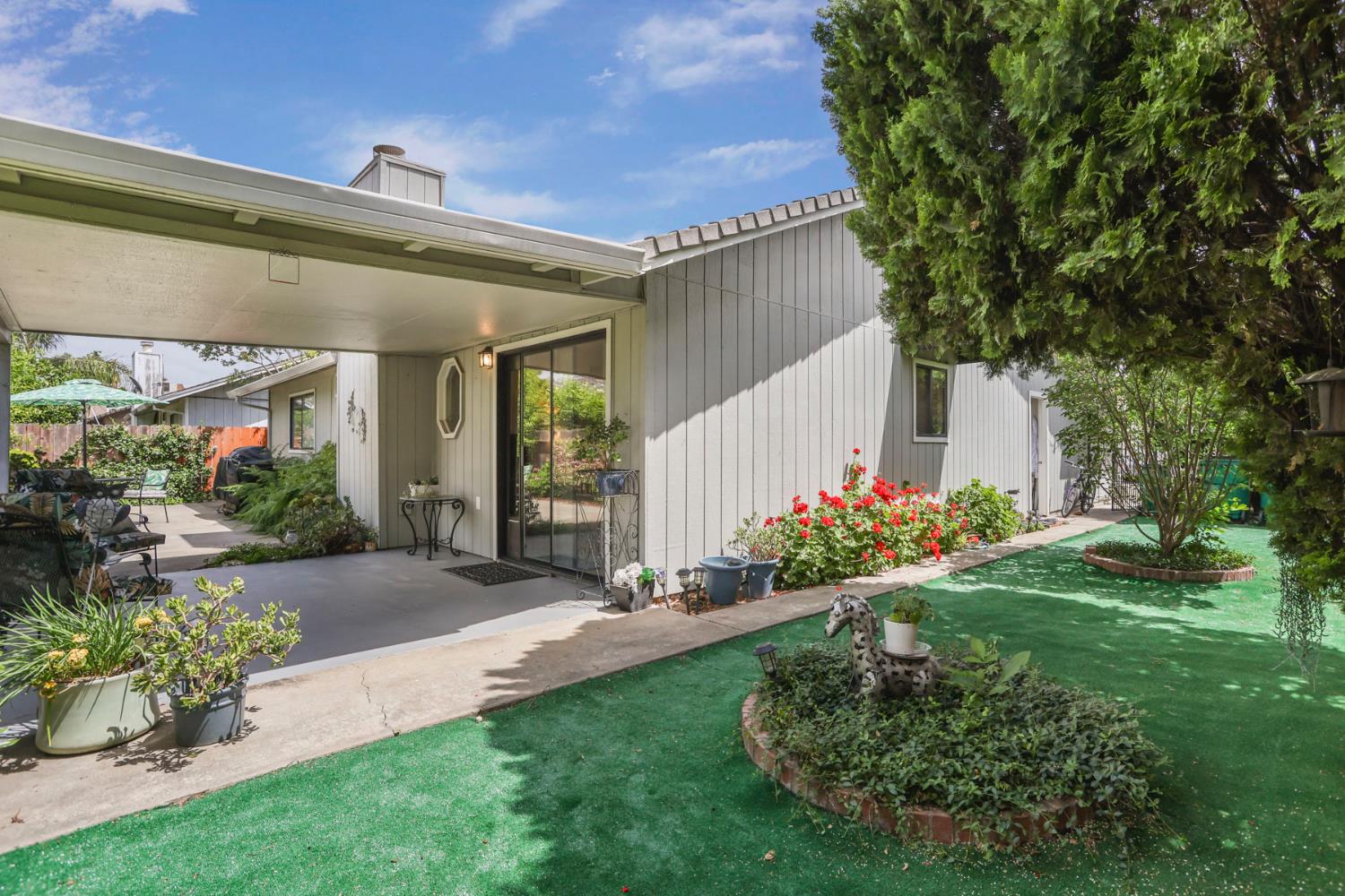 Detail Gallery Image 27 of 30 For 403 Valley Ave, Lodi,  CA 95240 - 3 Beds | 2 Baths