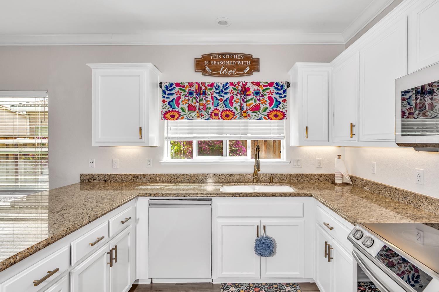 Detail Gallery Image 19 of 48 For 3008 La Vina Cir, Los Banos,  CA 93635 - 3 Beds | 2 Baths