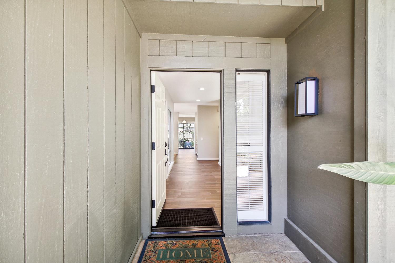 Detail Gallery Image 11 of 59 For 306 East Ranch Rd, Sacramento,  CA 95825 - 2 Beds | 2 Baths