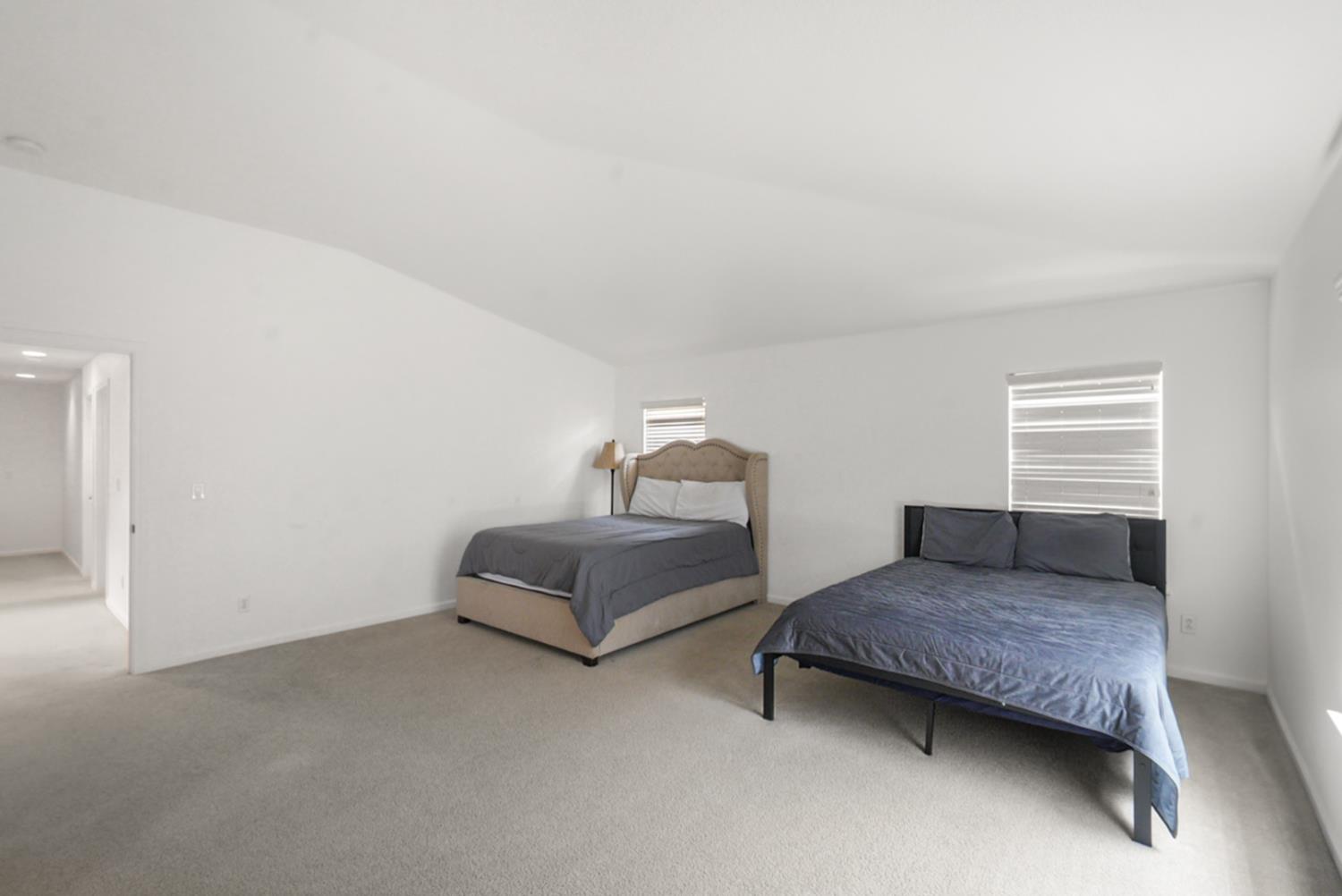 Detail Gallery Image 19 of 36 For 1408 Mendocino Creek Dtive, Patterson,  CA 95363 - 5 Beds | 3/1 Baths