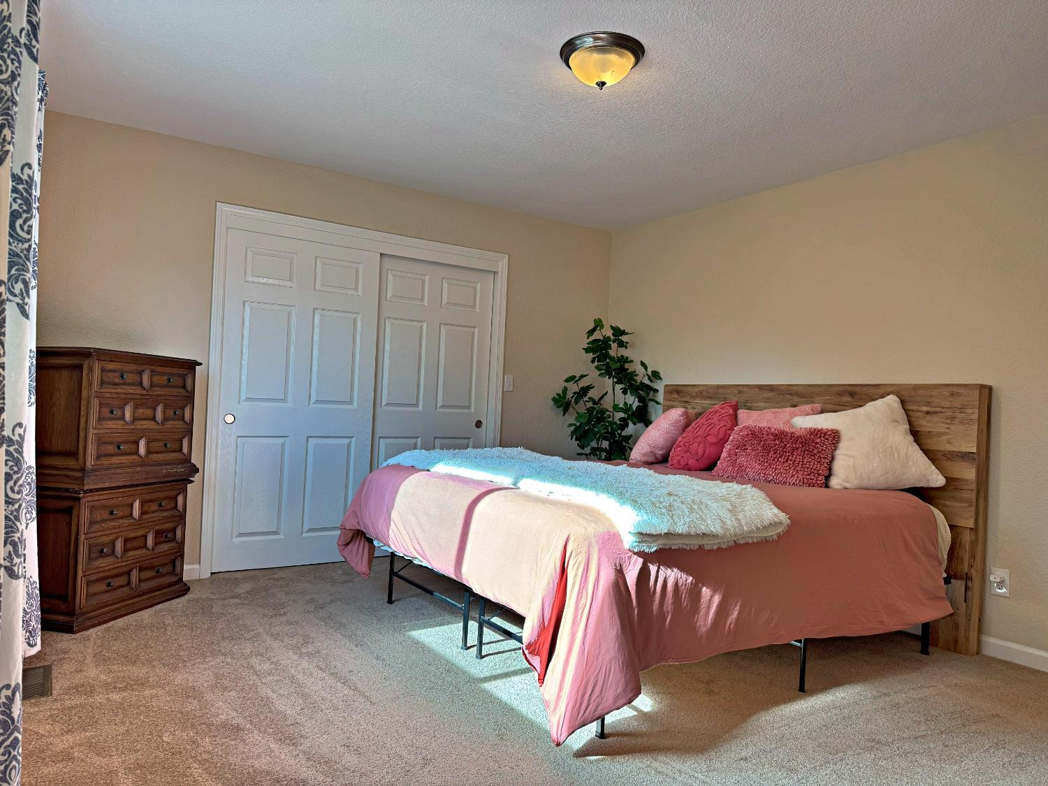 Detail Gallery Image 21 of 47 For 3781 Whispering Pines Ln, Shingle Springs,  CA 95682 - 3 Beds | 2 Baths