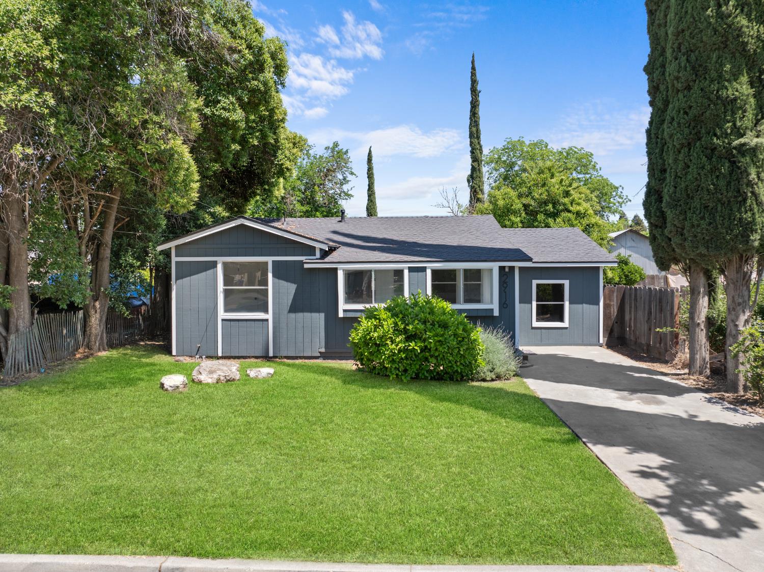 Detail Gallery Image 10 of 60 For 2916 Oleander Ave, Merced,  CA 95340 - 2 Beds | 1 Baths