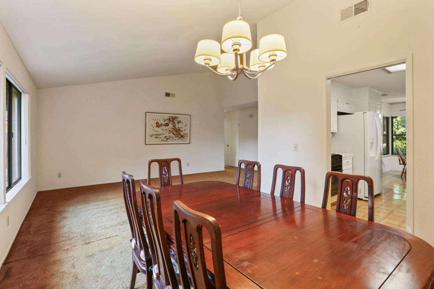 Detail Gallery Image 5 of 19 For 4657 Winding River Cir, Stockton,  CA 95219 - 3 Beds | 2 Baths