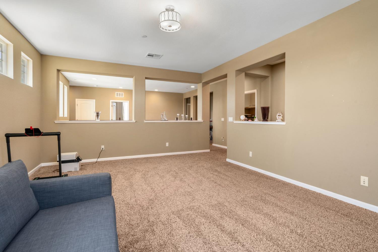 Detail Gallery Image 38 of 46 For 2317 Mathar Dr, Manteca,  CA 95337 - 5 Beds | 4/1 Baths