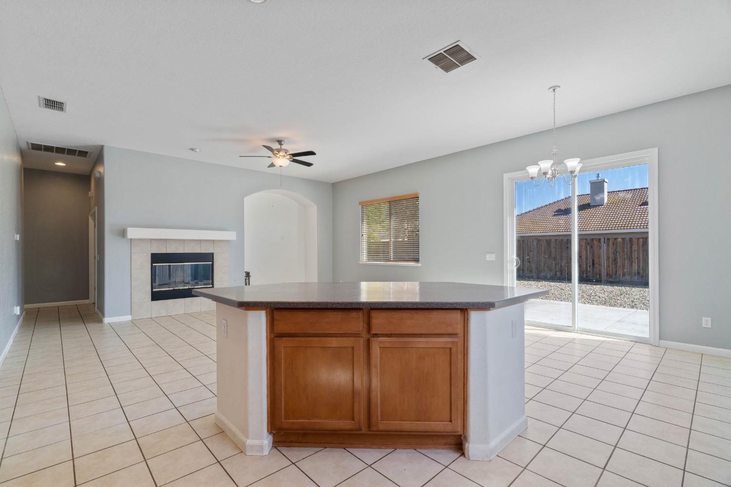 Gladwin Way, Elk Grove, California image 16