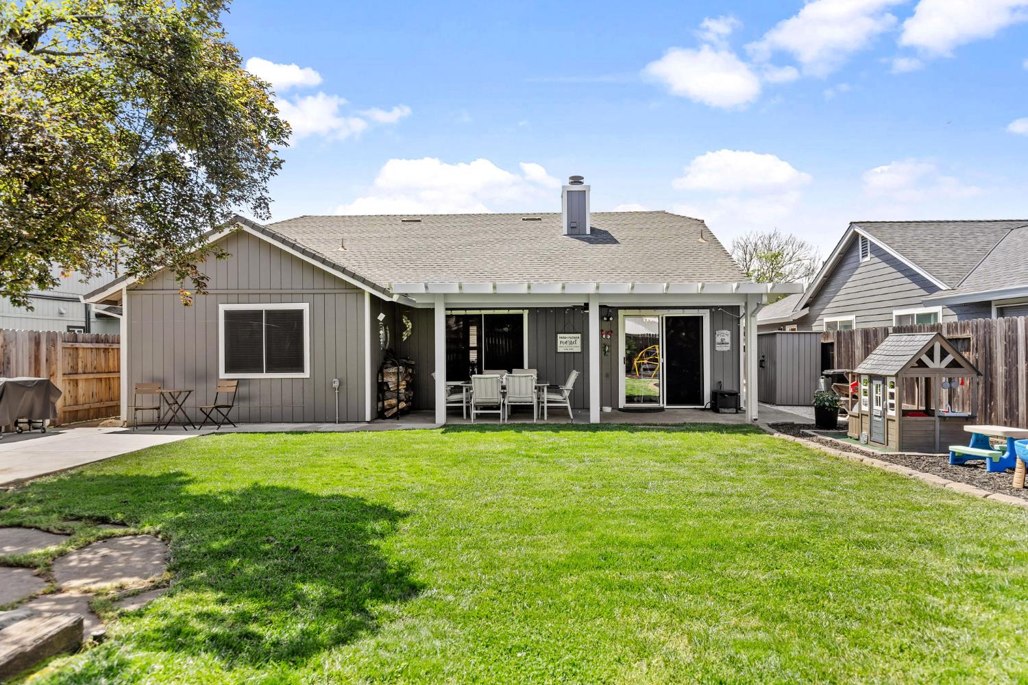 Sandra Court, Lincoln, California image 19