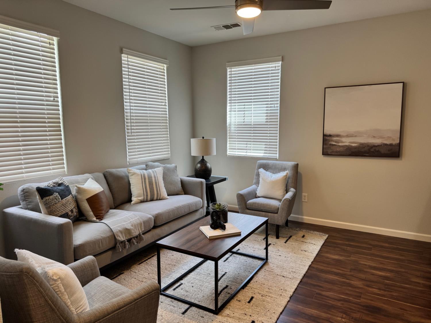Detail Gallery Image 3 of 24 For 1983 Muscovy Rd, West Sacramento,  CA 95691 - 3 Beds | 2/1 Baths