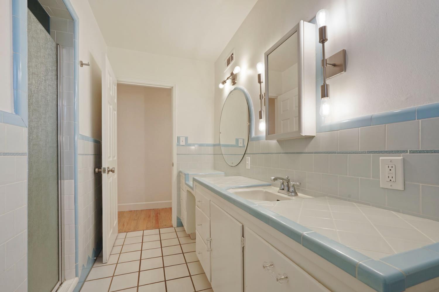 Detail Gallery Image 29 of 49 For 205 S Crescent Ave, Lodi,  CA 95240 - 3 Beds | 2 Baths