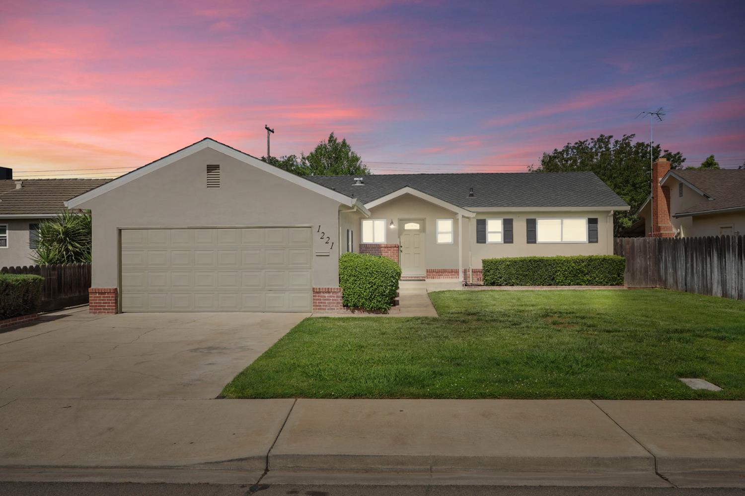 S Fairmont Avenue, Lodi, California image 34