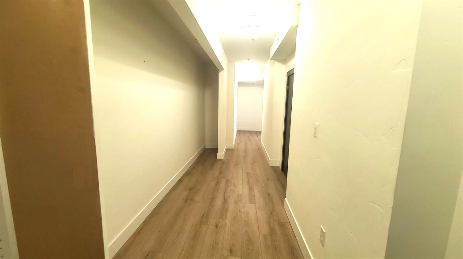 Detail Gallery Image 11 of 37 For 330 13th St 1a,  Oakland,  CA 94612 - 1 Beds | 1/1 Baths