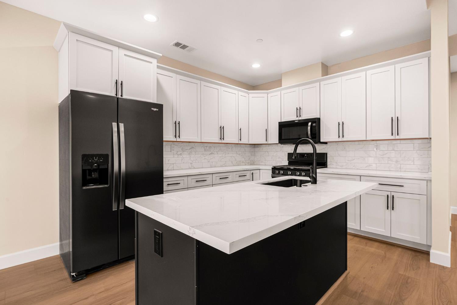 Conifer Drive, Paradise, California image 14