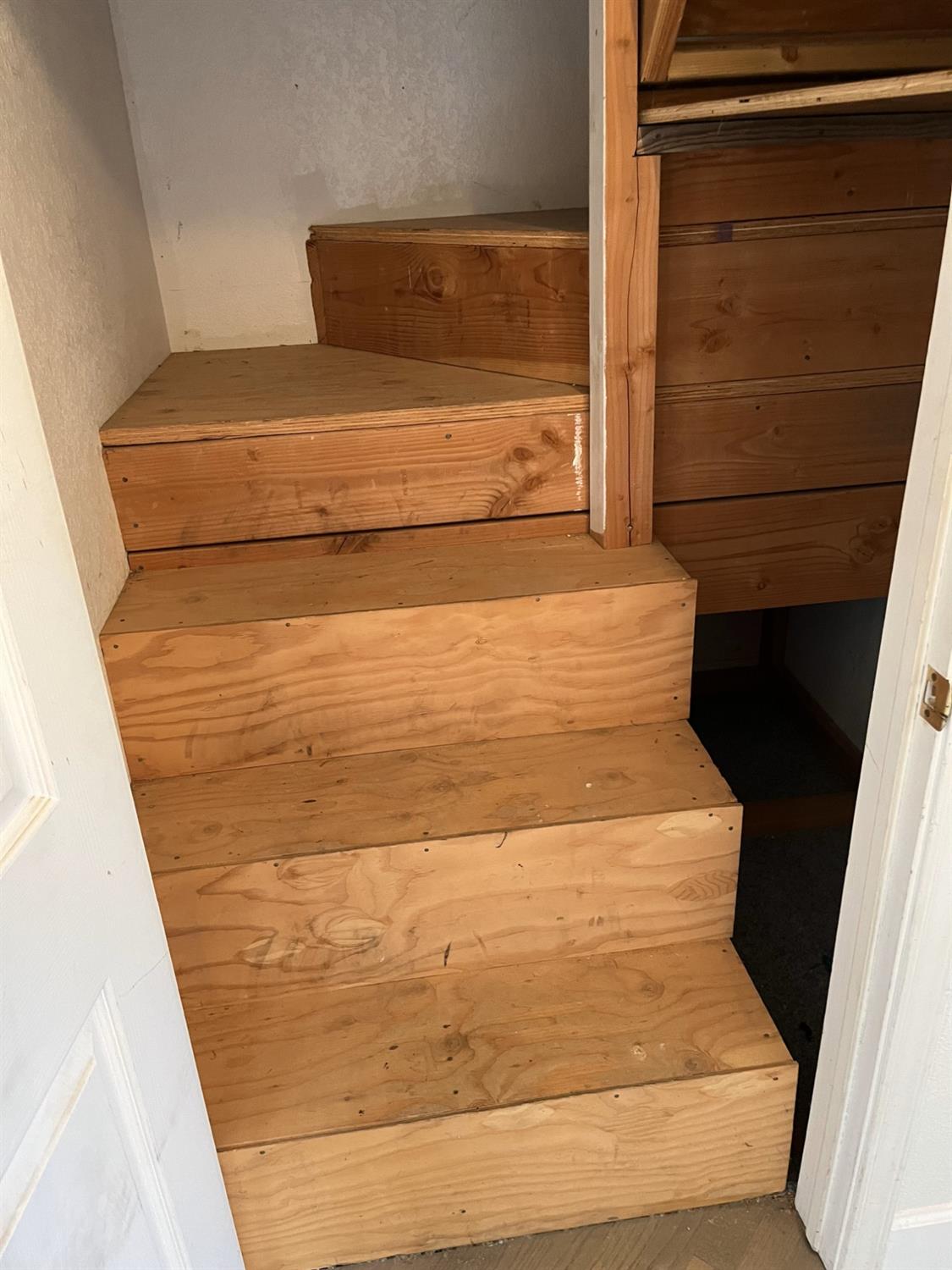 Detail Gallery Image 46 of 92 For 3710 Sutter Hill Ln, Carmichael,  CA 95608 - 4 Beds | 3/1 Baths