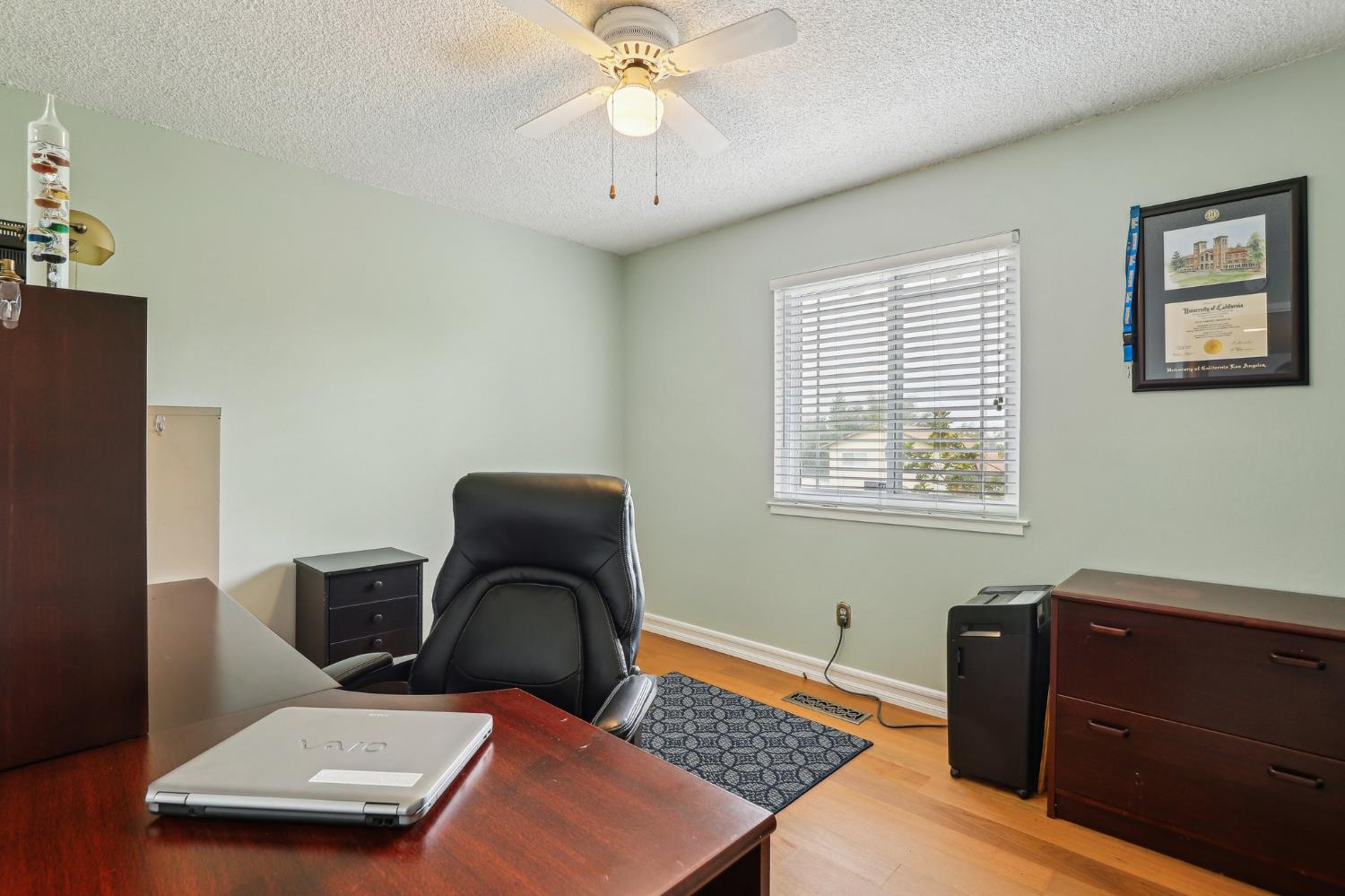Detail Gallery Image 21 of 33 For 6942 Palmdell Way, Fair Oaks,  CA 95628 - 4 Beds | 2 Baths