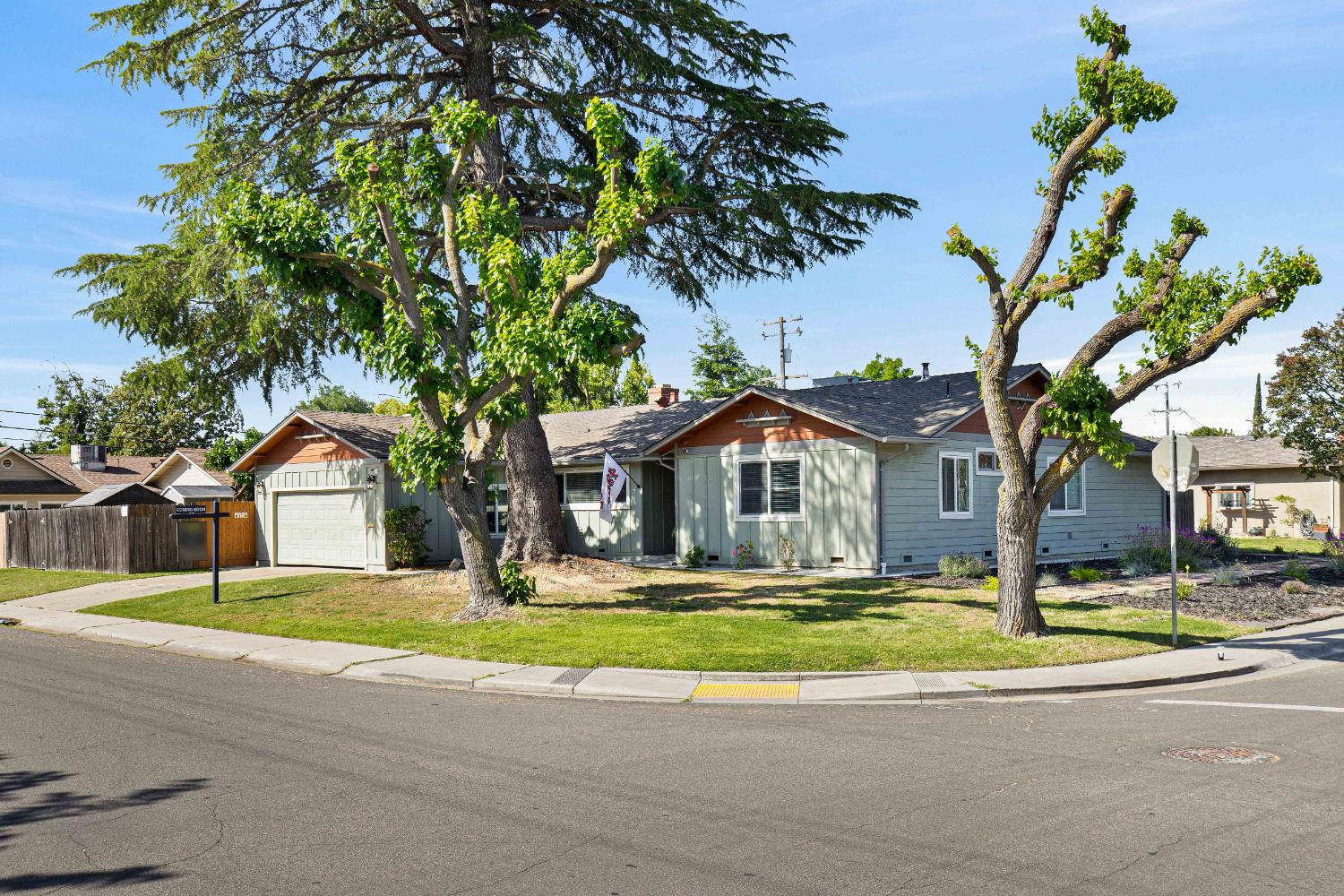 Detail Gallery Image 2 of 50 For 6571 Harrisburg Pl, Stockton,  CA 95207 - 3 Beds | 2 Baths