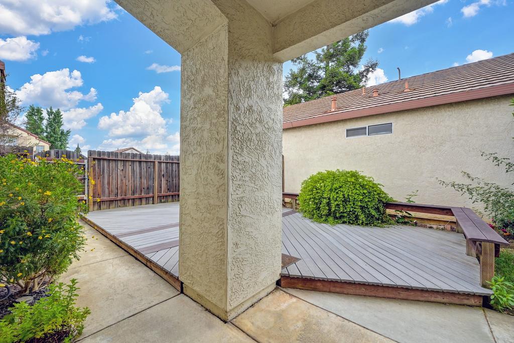 Detail Gallery Image 9 of 78 For 1341 Trevor Ct, Roseville,  CA 95678 - 4 Beds | 2/1 Baths