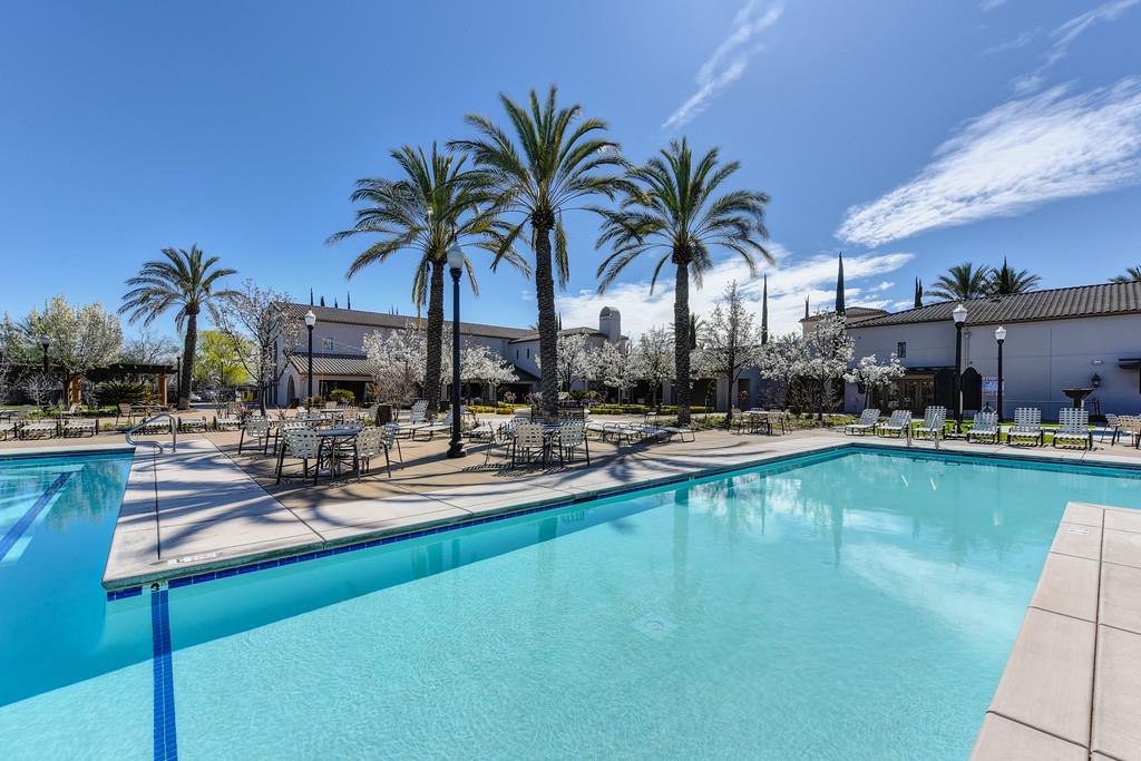 Detail Gallery Image 67 of 99 For 5730 Palmera Ln, Sacramento,  CA 95835 - 2 Beds | 2 Baths