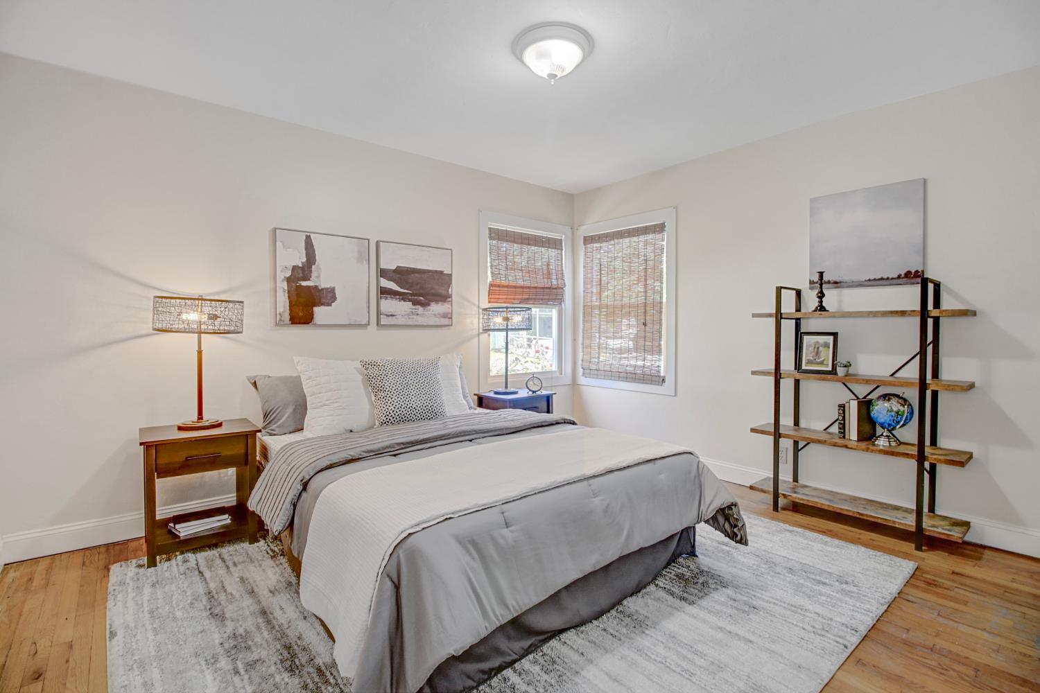 Detail Gallery Image 23 of 48 For 5960 12th Ave, Sacramento,  CA 95820 - 3 Beds | 1 Baths