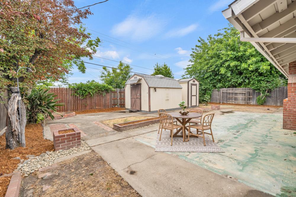 Detail Gallery Image 20 of 26 For 3805 Lankershim Way, North Highlands,  CA 95660 - 3 Beds | 2 Baths