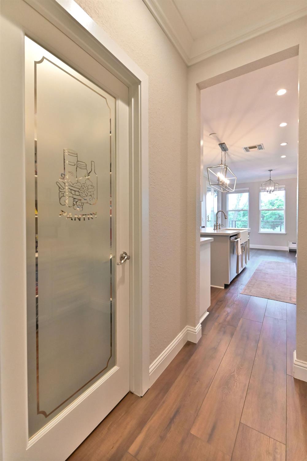 Detail Gallery Image 16 of 98 For 259 Pointe Dr, Angels Camp,  CA 95222 - 3 Beds | 3 Baths