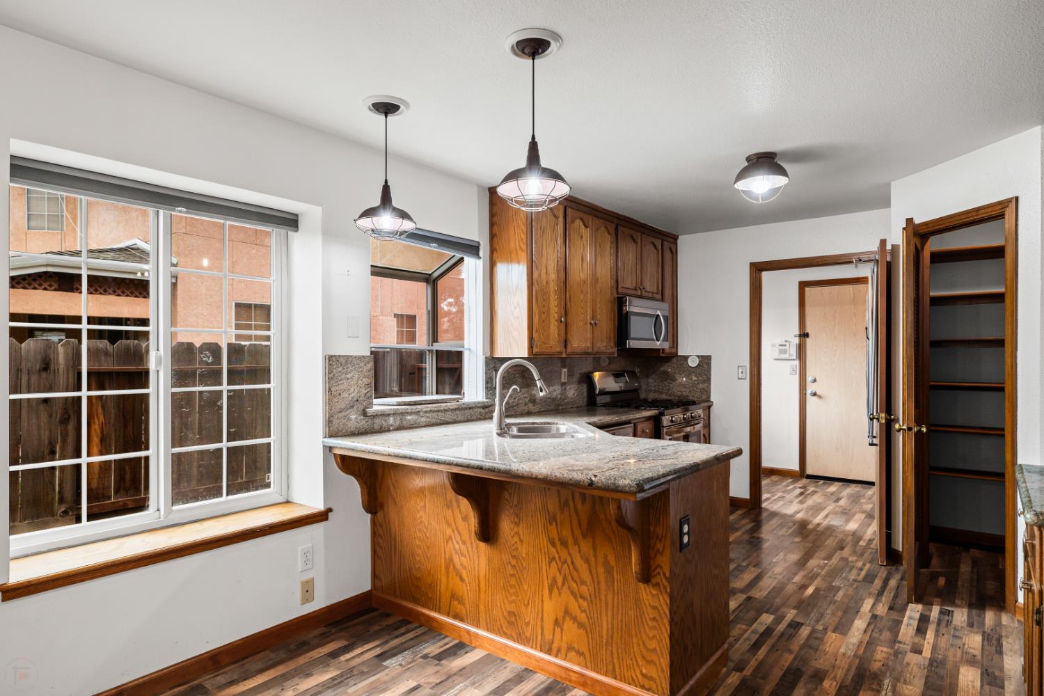 Detail Gallery Image 25 of 69 For 839 Cobblestone, Ripon,  CA 95366 - 4 Beds | 3 Baths
