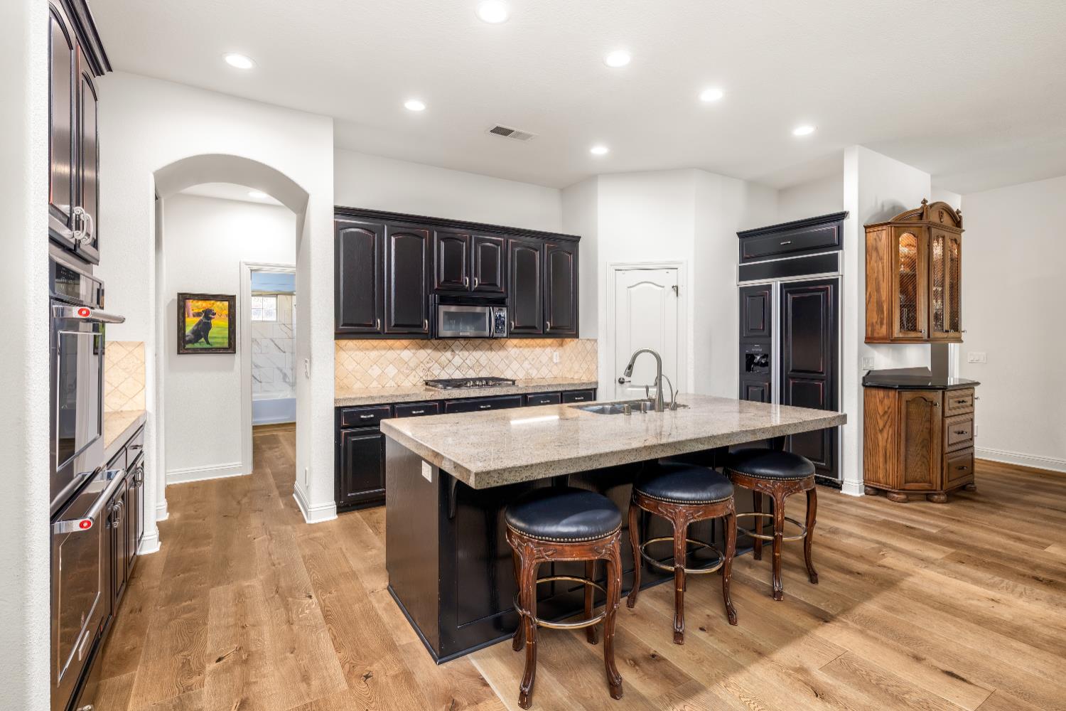 Detail Gallery Image 15 of 60 For 8706 N Oaks Dr, Oakdale,  CA 95361 - 4 Beds | 4/1 Baths