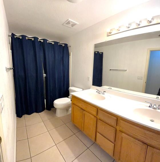 Detail Gallery Image 14 of 17 For 5600 Gateway Dr, Salida,  CA 95368 - 4 Beds | 2 Baths