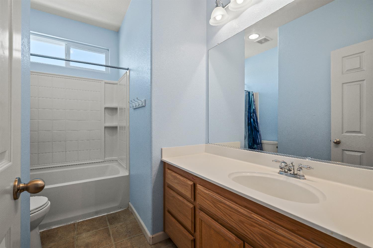 Detail Gallery Image 36 of 43 For 4151 Etoway Way, Rancho Cordova,  CA 95742 - 5 Beds | 3/1 Baths