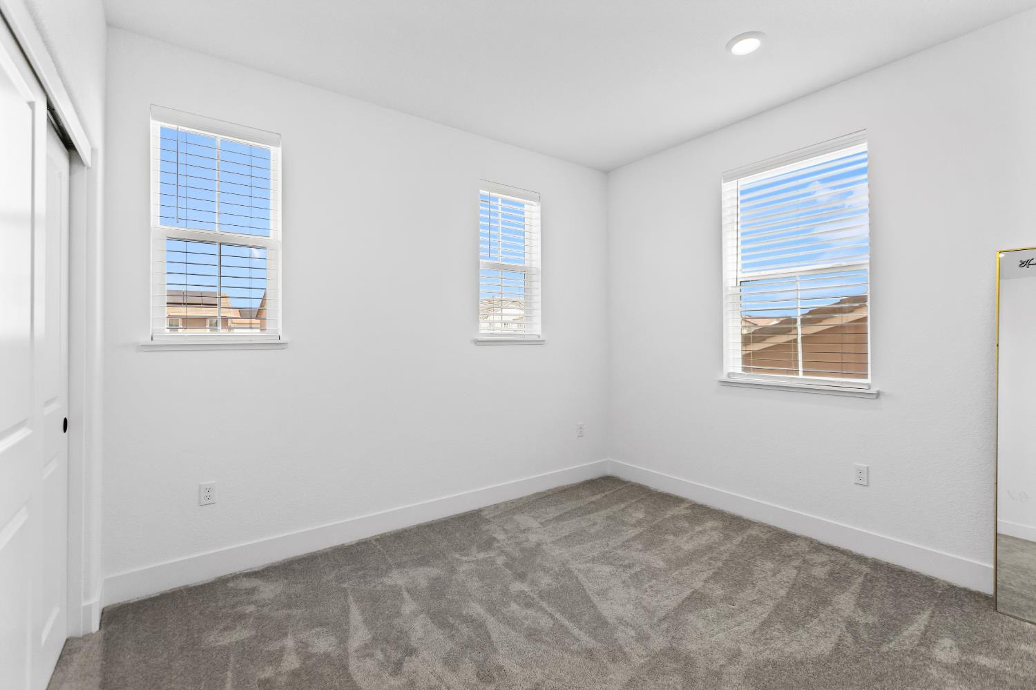 Kilo Way, Elk Grove, California image 45