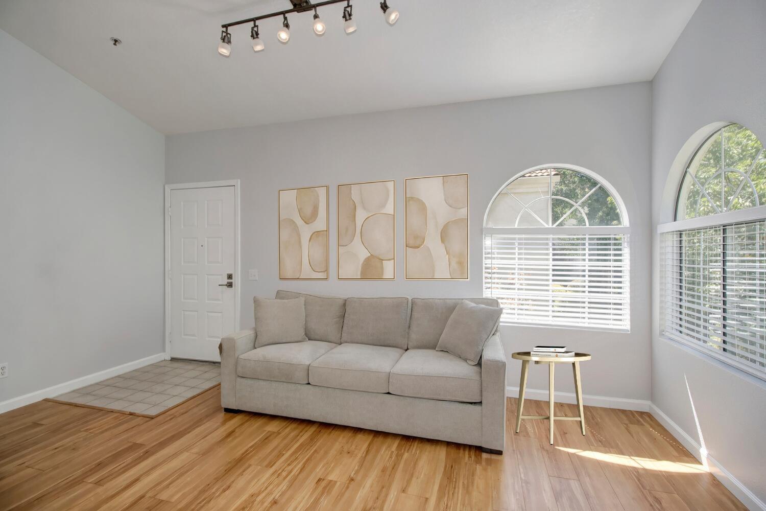 Beachcomber Drive, Rocklin, California image 3