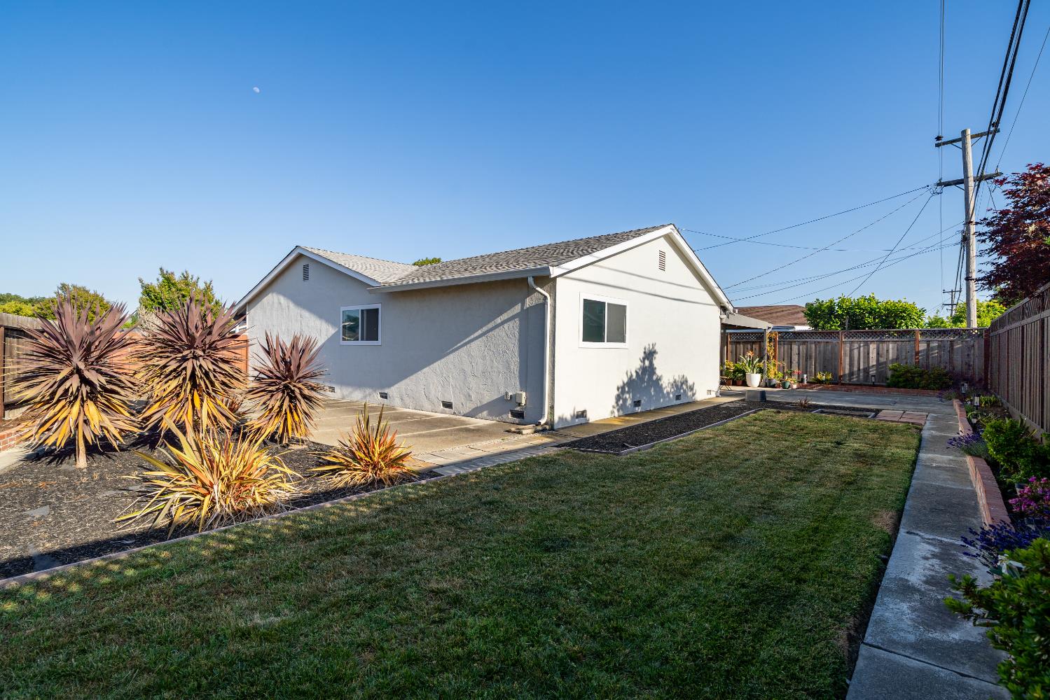 Scripps St, Hayward, California image 38