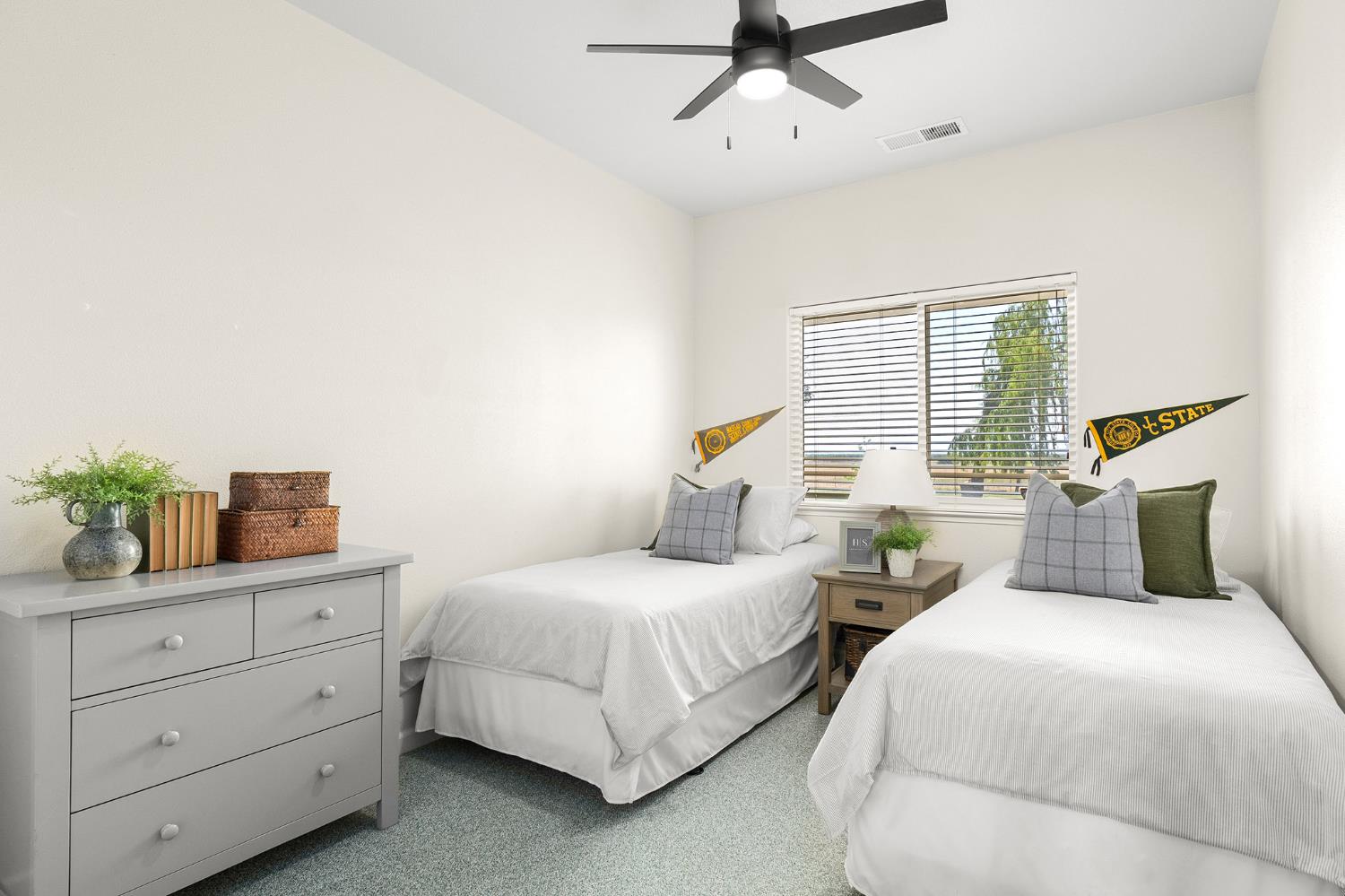 Detail Gallery Image 25 of 68 For 6065 County Road 22, Orland,  CA 95963 - 4 Beds | 3/1 Baths