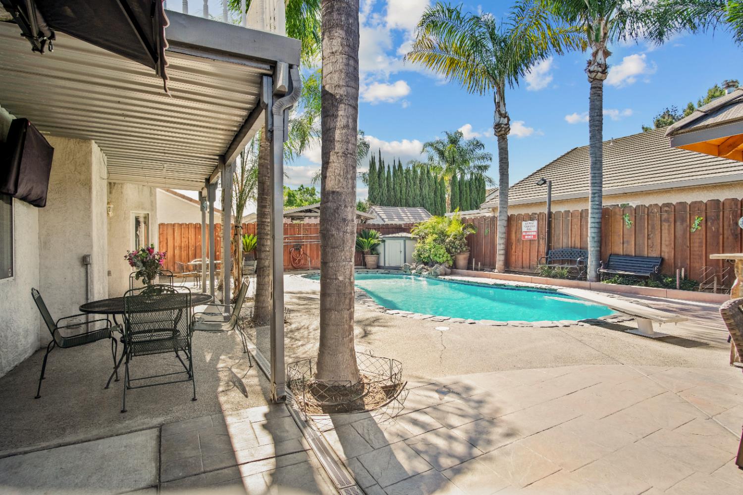 Detail Gallery Image 21 of 25 For 1724 Stonum Rd, Modesto,  CA 95351 - 4 Beds | 4 Baths