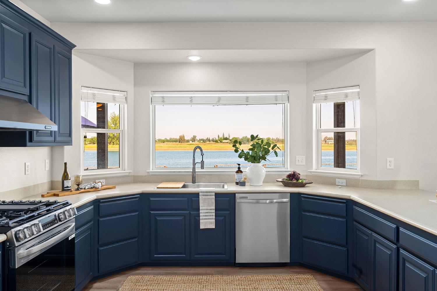 Detail Gallery Image 17 of 68 For 6065 County Road 22, Orland,  CA 95963 - 4 Beds | 3/1 Baths