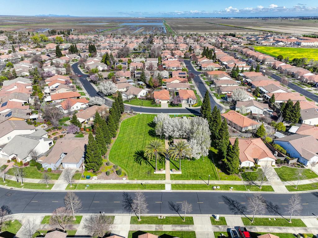 Detail Gallery Image 99 of 99 For 5730 Palmera Ln, Sacramento,  CA 95835 - 2 Beds | 2 Baths
