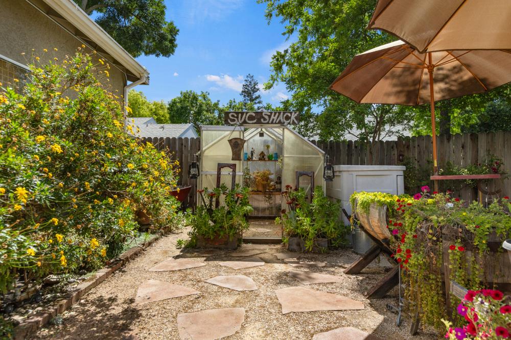 Detail Gallery Image 69 of 99 For 7020 Rathmore Ct, Elk Grove,  CA 95758 - 3 Beds | 2/1 Baths