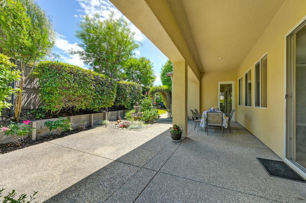 Detail Gallery Image 42 of 99 For 5730 Palmera Ln, Sacramento,  CA 95835 - 2 Beds | 2 Baths