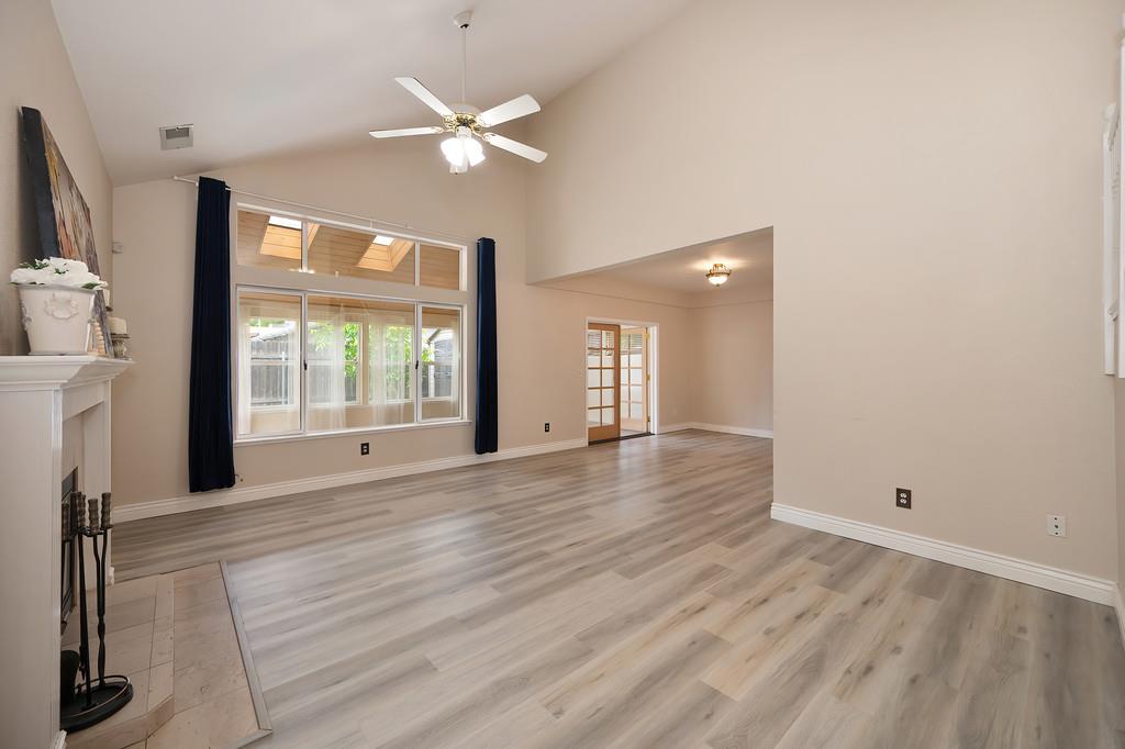 Detail Gallery Image 49 of 78 For 1341 Trevor Ct, Roseville,  CA 95678 - 4 Beds | 2/1 Baths