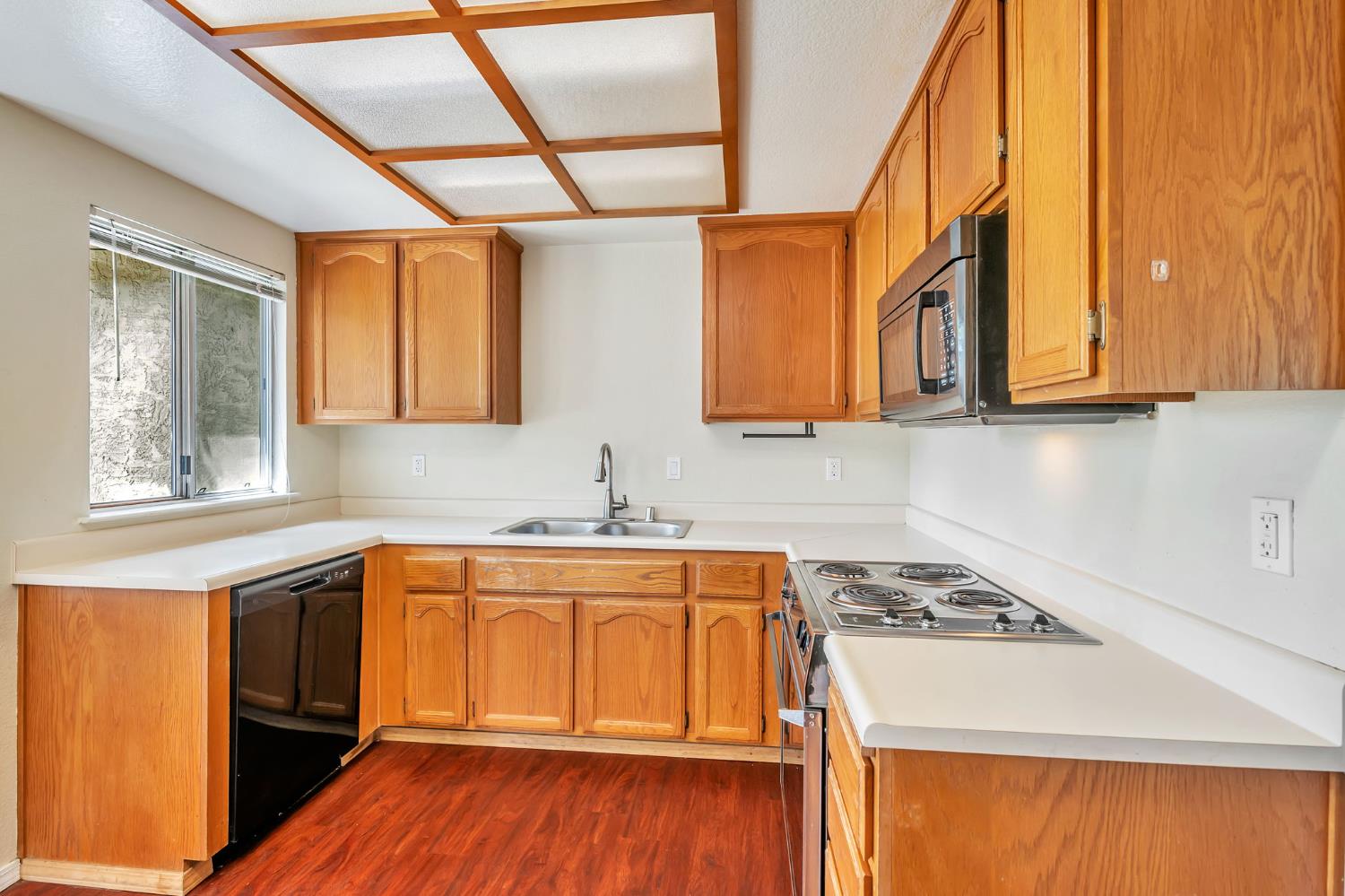 Lovewood Court, Citrus Heights, California image 11